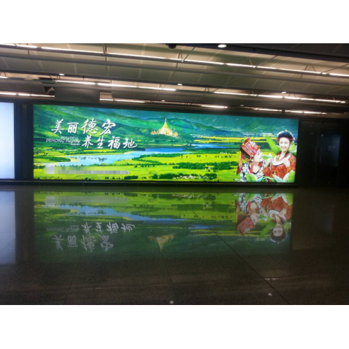 高 清 UV 软 膜 打 印