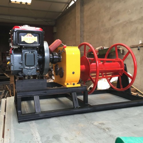 主营：电缆拖车，机动绞磨，铝合金立杆机