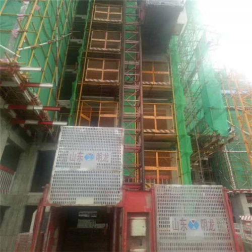 升降机电梯安全门