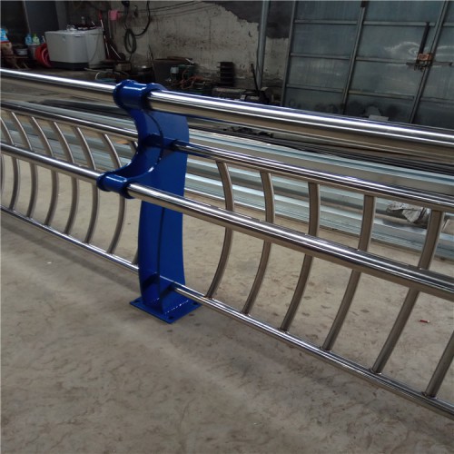 不锈钢复合管栏杆