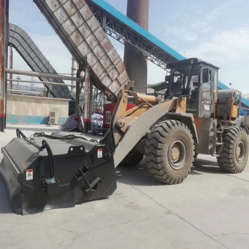 918装载机清扫车 920装载机改清扫器 926铲车改清扫机