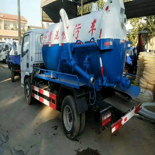 山东小型吸粪车生产厂家