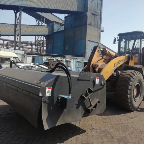 砂土铲车清扫车 渣土车废料铲车清理车 铣刨废料清扫车