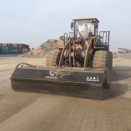 装载机改清扫  装载机改装清扫装置 改清扫路面设备