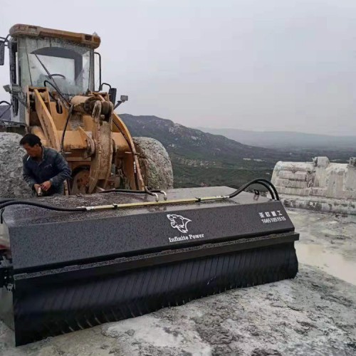 装载机清扫器