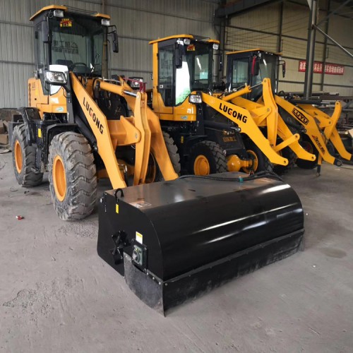 926装载机扫路车