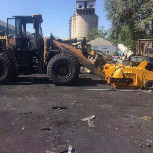 钢铁厂路面清扫车