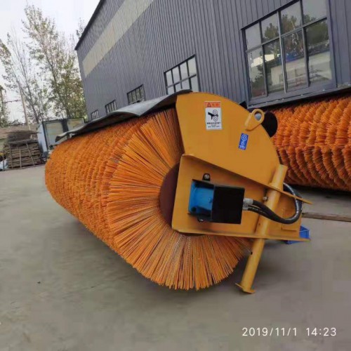 滚刷除雪车 除雪设备 冬季除冰雪设备 多功能滑移除雪车 除雪