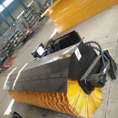 多功能滑移除雪设备 滚刷除雪车 除雪设备 冬季除冰雪设备