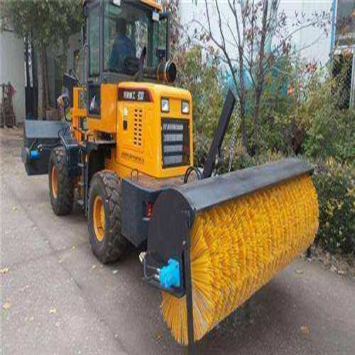 938装载机加装扫雪滚刷 铲车配滚刷式除雪设备 厂区扫雪