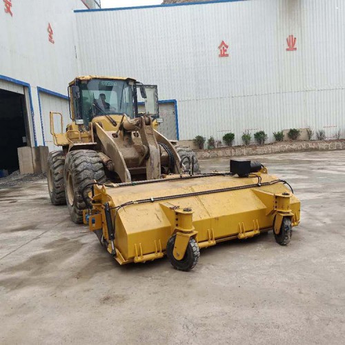 装载机配封闭式清扫器 清扫收集煤渣 装载机清扫车