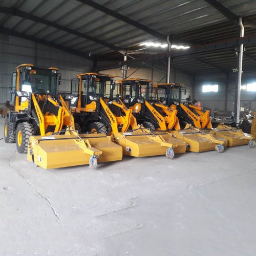 小型装载机清扫车 小型装载机改扫路车