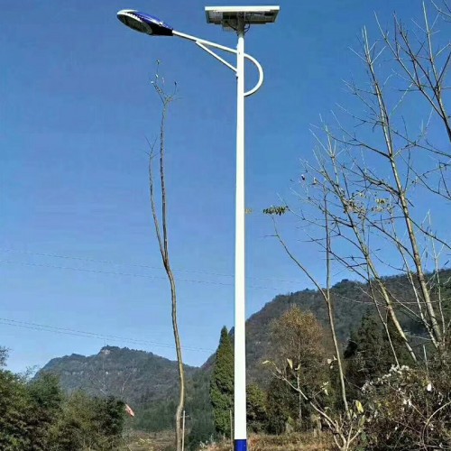山东太阳能路灯 太阳能LED欧式双头路灯 3-6米加工订制