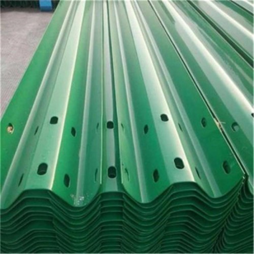 波形护栏 波形护栏厂家直销