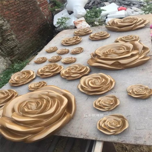 室内玻璃钢玫瑰花浮雕挂件 广州玻璃钢玫瑰花雕塑造型