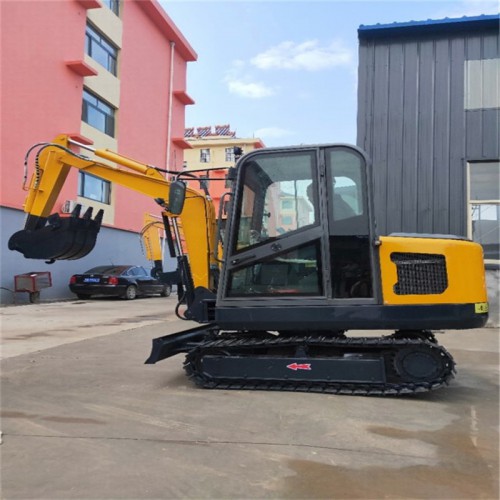 绵阳农田开沟机 微型挖掘机 土方挖掘机挖掘深度大雪