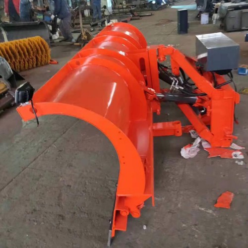 大型推雪板 铲车配大型推雪板 冬季除雪设备 洒水车推雪板