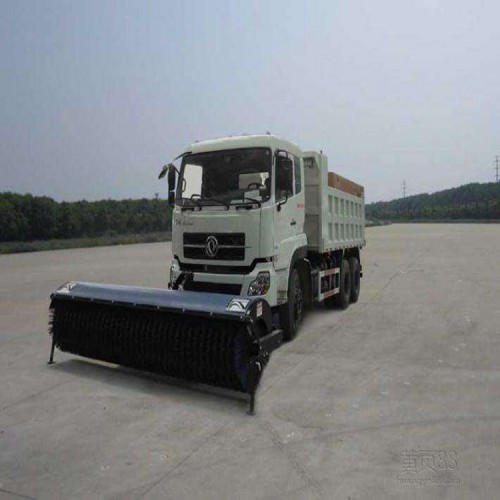 扫雪机 洒水车滚刷除雪 环卫车改扫雪刷 拖拉机加装扫雪