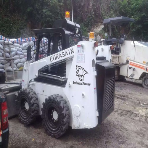 龙工装载机清扫 高效装载机清扫 滑移装载机价格