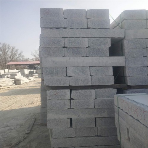 延吉路边石价格