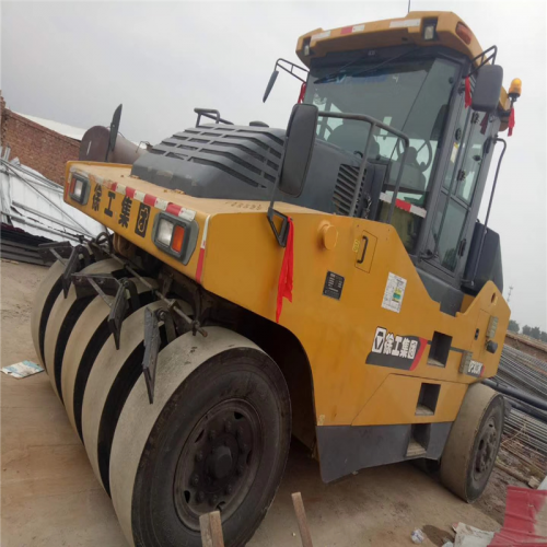 2手胶轮压路机 26吨30吨2手轮胎压路机 成色 报价