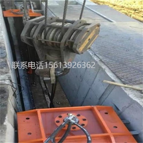 海鹰水利机械 液动下开堰门  液压堰门 限流闸门 详细说明