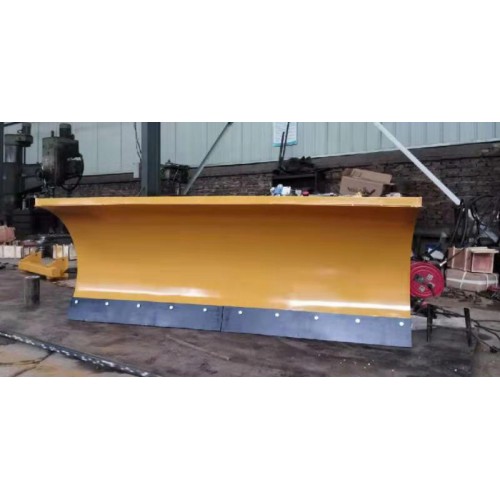 滚刷除雪车-卡车推雪铲-专业除雪设备-推雪板-除雪刷