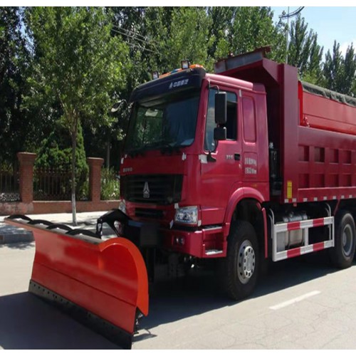 装载机铲斗改装除雪,清扫车推雪铲,道路清雪车生产厂家 清雪