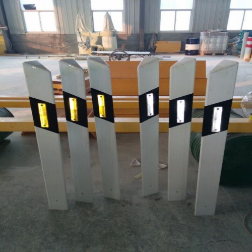 玻璃钢轮廓标柱式轮廓标