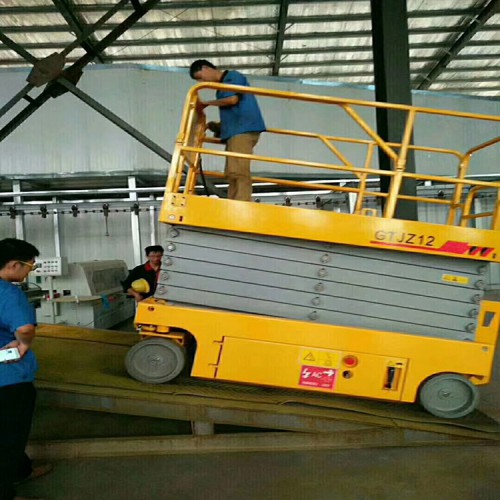 全自行升降平台 液压升降机