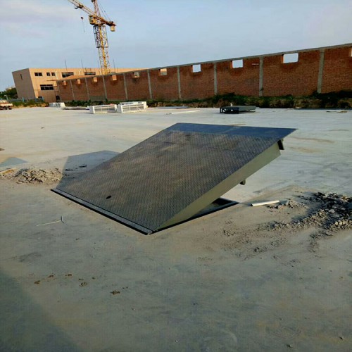 电动液压登车桥