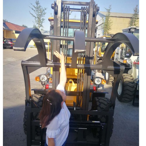 越野叉车厂家  价格优惠 带侧翻 莱丰 终端商家价格