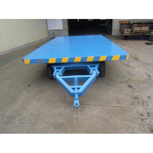 平板牵引拖车，吨位尺寸可定制