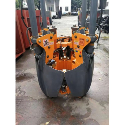 滑移装载机小型滑移机主机 挖树机主机泰亨履带式装载机带属具