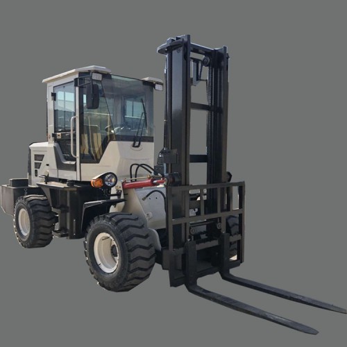 水泥板叉车  定金发货 四驱叉车 莱丰 越野叉车 质优价廉