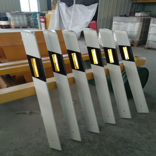 玻璃钢诱导轮廓标