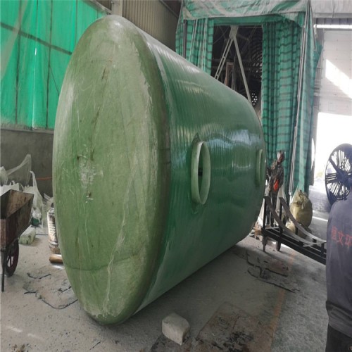 玻璃钢缠绕化粪池生产厂家