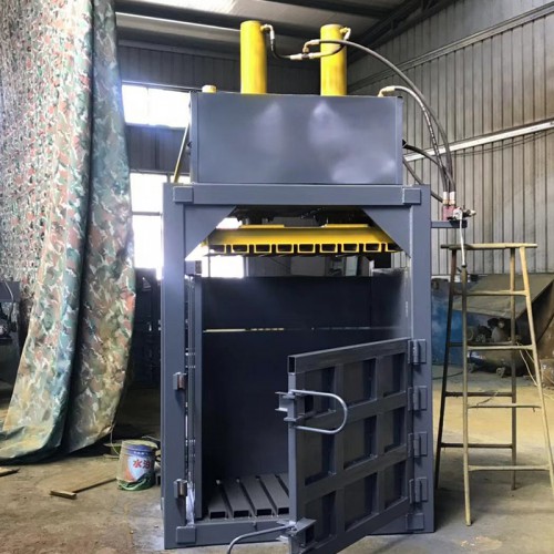 立式液压打包机