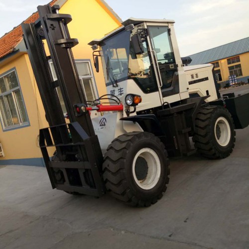 越抱叉  直销 伐木场越叉车 莱丰 越叉车 性价比高