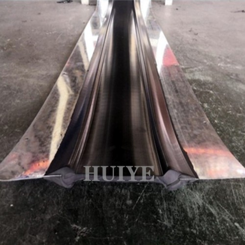 钢边橡胶止水带