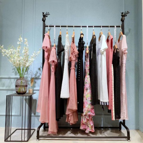 2020新款中老年大码女装批发市场 一手品牌女装折扣批发货源