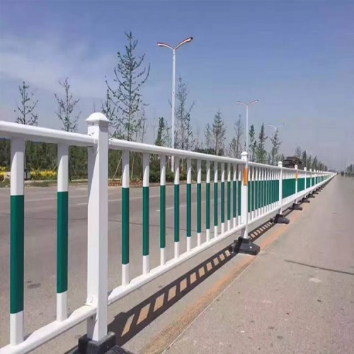 道路护栏厂家—河北盾甲