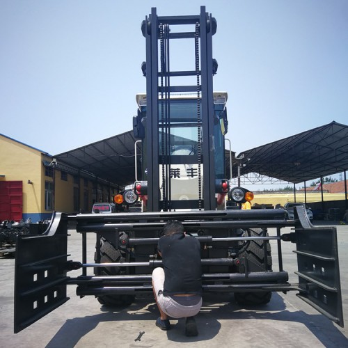 泥泞路叉车  四驱叉车 越叉车 品质保障