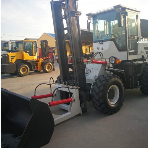 越软包  山路越叉车 吊钩叉车 质优价廉