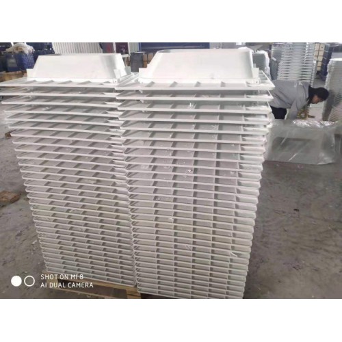 内蒙古大口径玻璃钢模压蹲便器