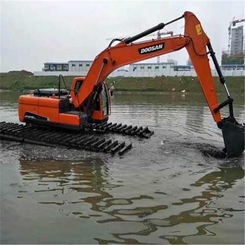 水陆挖掘机出租公司