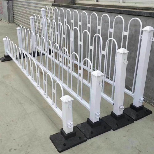 城区市政护栏盾甲厂家批发