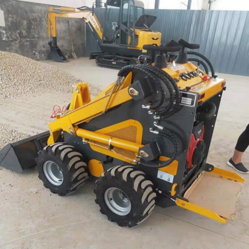 农用滑移小铲车 滑移铲车小型 型号全电动微型小铲车