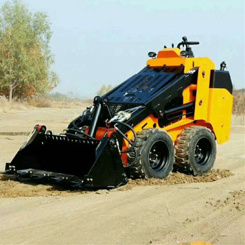 专用滑移小铲车 滑移小铲车设备 微型小铲车操作方法