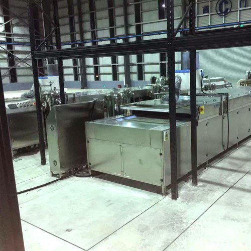 喷淋清洗烘干线